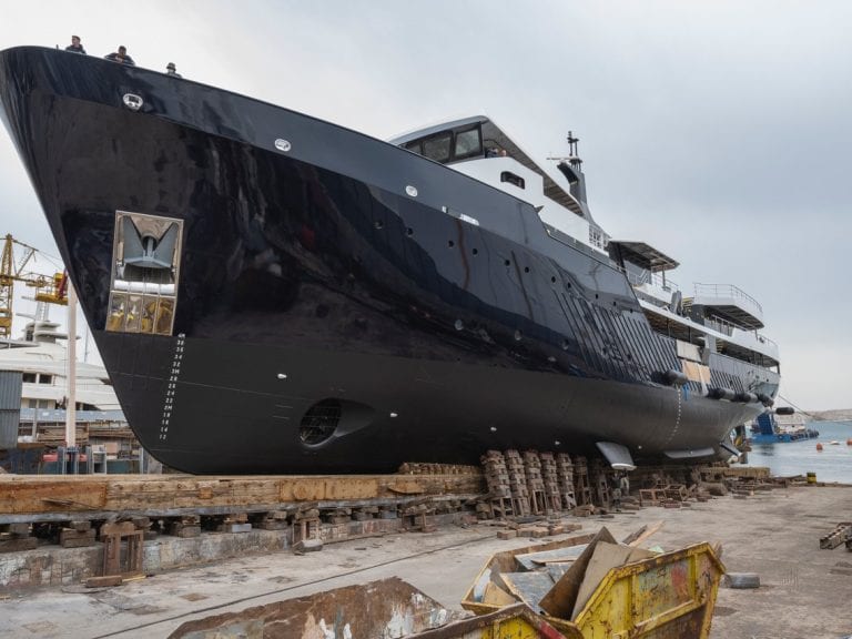 05 Project Newbuilding: MY OMNIA